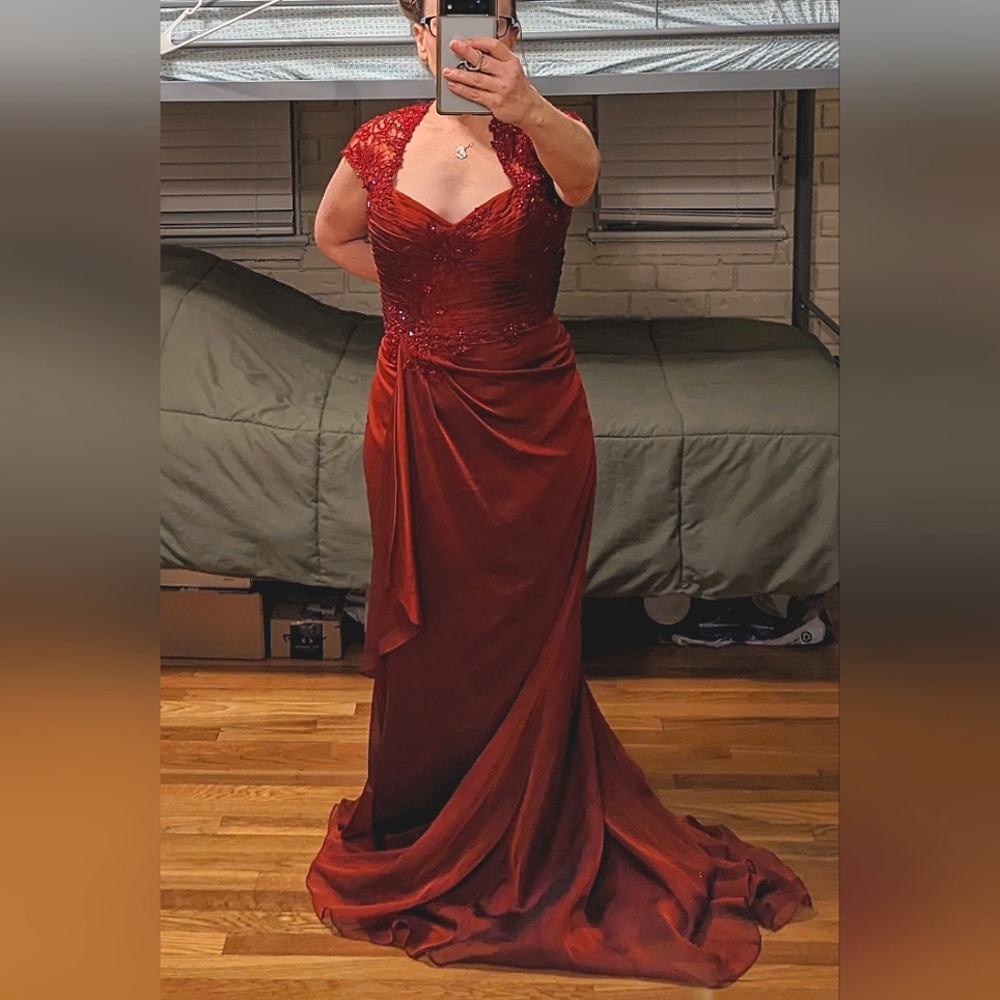 Montage by Mon Cheri wine sweetheart back formal dress
